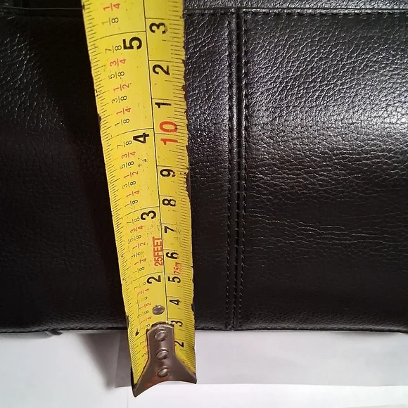 Authentic black leather coach Businessbriefcase.